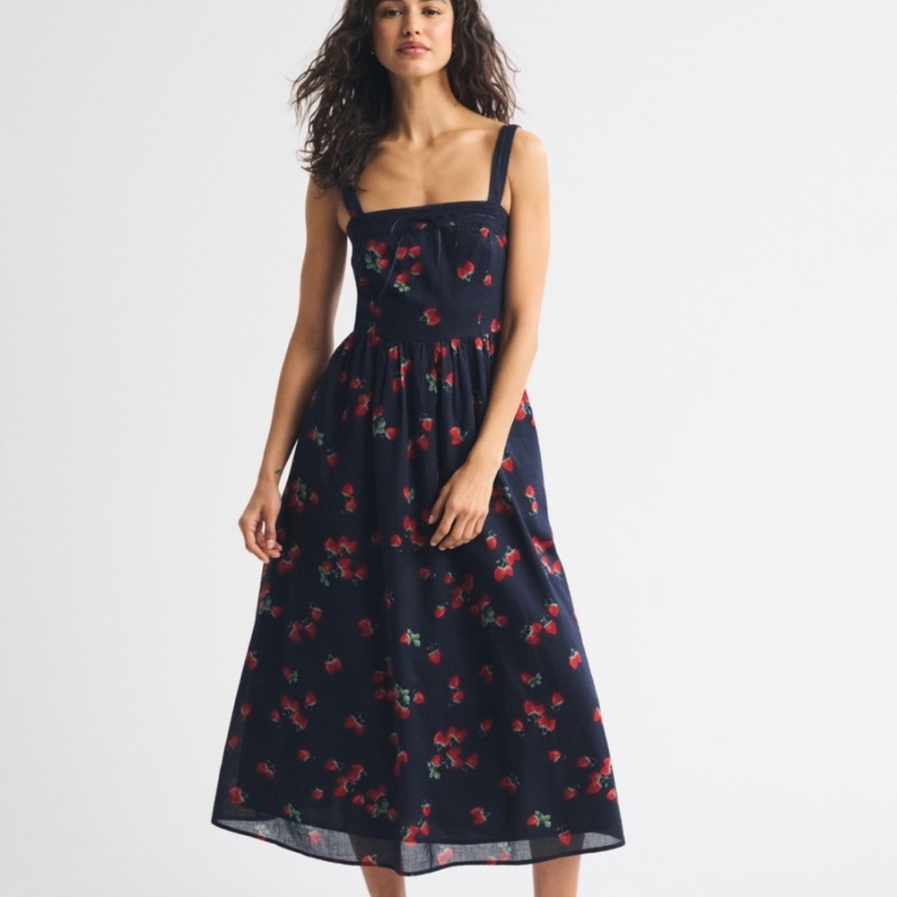 Abercrombie & Fitch Emerson Midi Dress